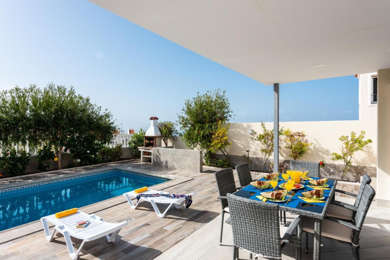 Amazing Villa Medina, Bbq Costa Adeje  Εξωτερικό φωτογραφία