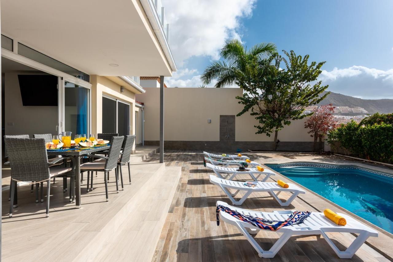 Amazing Villa Medina, Bbq Costa Adeje  Εξωτερικό φωτογραφία